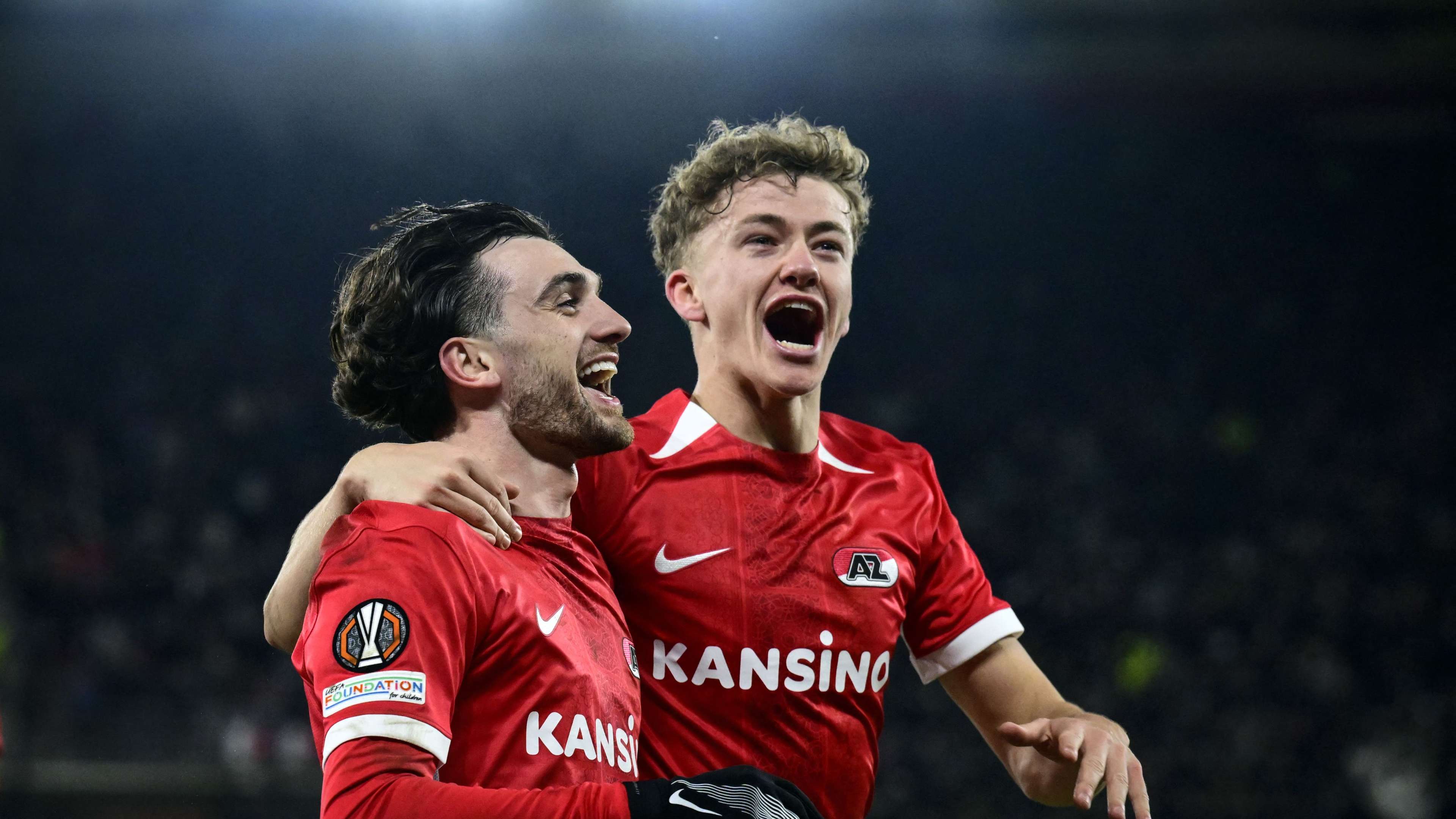 并确保球队 并确保球队