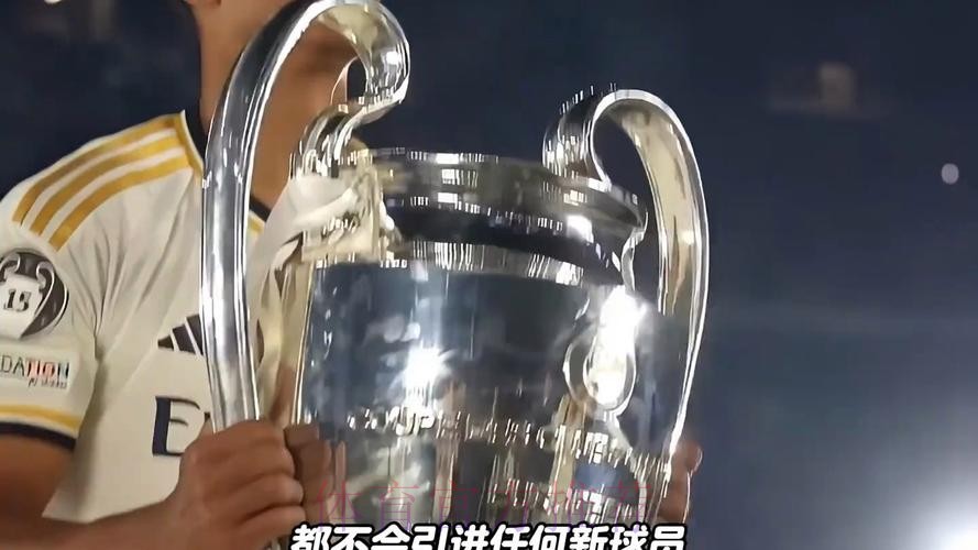 韩国天王超自信1V4打爆皇马!*弧线抬脚就有